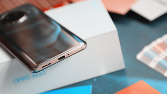 OPPO Ace2评测：挣脱续航与性能的枷锁，玩儿出“无线”畅快的可能