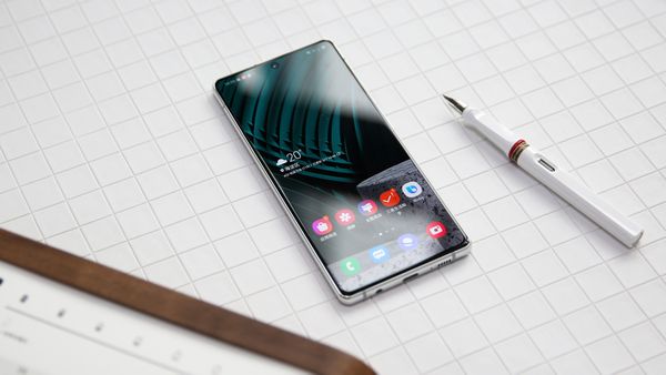 三星Galaxy A71 5G评测： 实力不俗 年轻人的5G敲门砖
