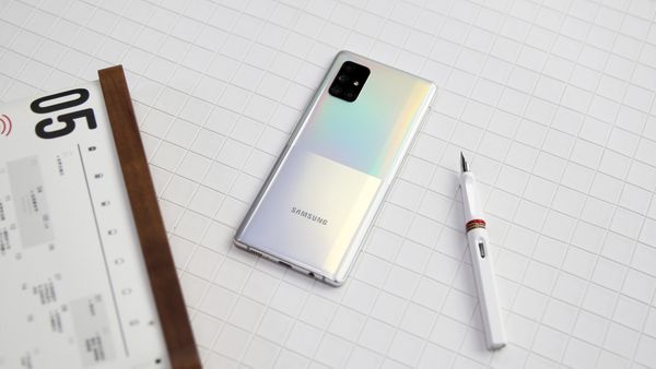 三星Galaxy A71 5G评测： 实力不俗 年轻人的5G敲门砖