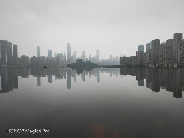 再次进化的旗舰：荣耀Magic4 Pro动手玩