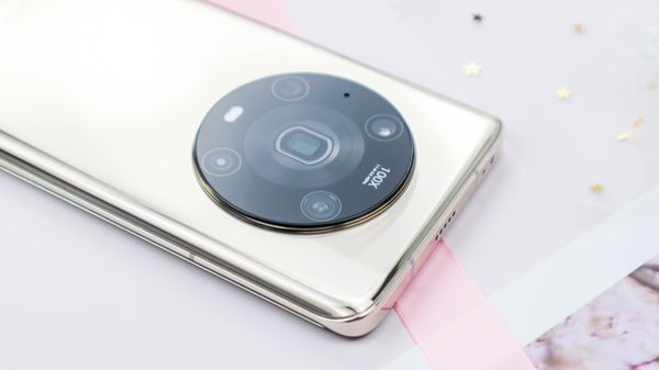 再次进化的旗舰：荣耀Magic4 Pro动手玩