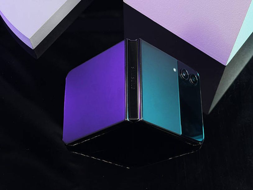 颠覆我对折叠屏的认知 三星 Galaxy Z Flip4上手体验-智嗨网