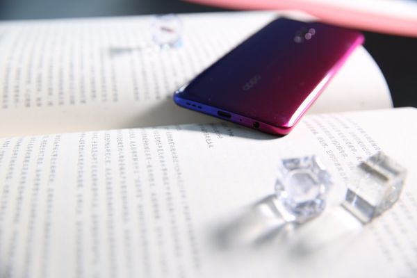 千元OPPO K3评测：一位性能与外观兼修的硬核同学