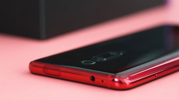 性价比搭上真·旗舰 大魔王Redmi K20 Pro评测