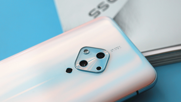 vivo S5评测：“菱”形镜头暗藏乾“坤”
