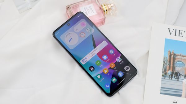 千元5G全击手：入门5G手机佳选moto G53评测