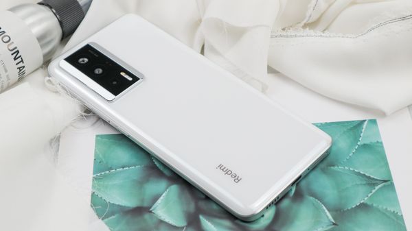 ​狂暴调教，性能极致体验：Redmi K60 Pro评测