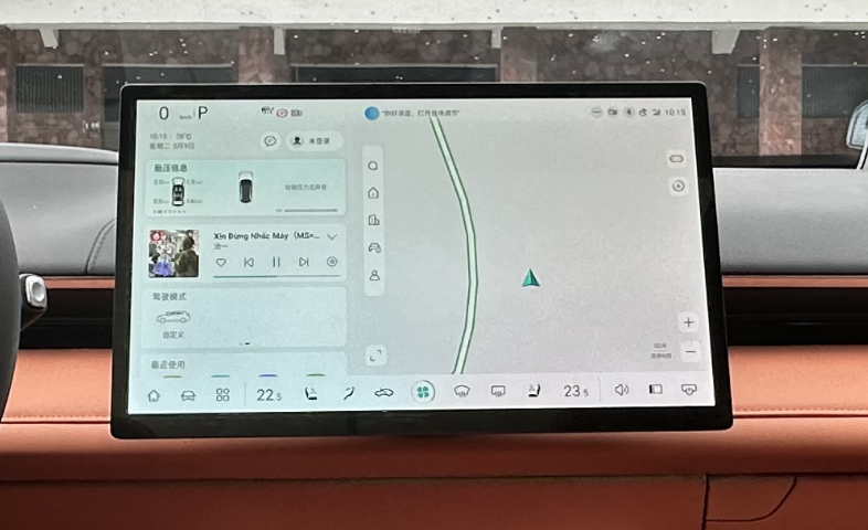 拒绝合资，科技操控全都有，试驾深蓝S7