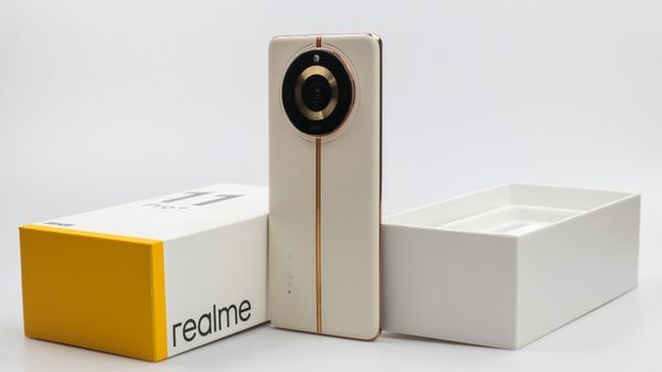 2亿像素单镜变焦主摄的越级体验：realme真我11 Pro+评测