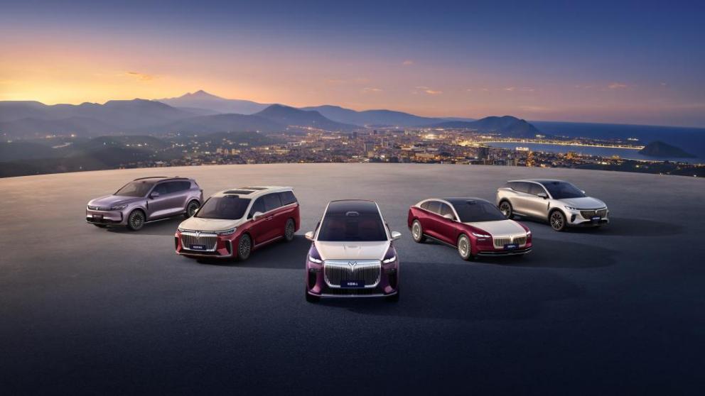 首次破两万辆!岚图汽车11月交付量再创历史新高 首次破两万辆!岚图汽车11月交付量再创历史新高-智嗨网